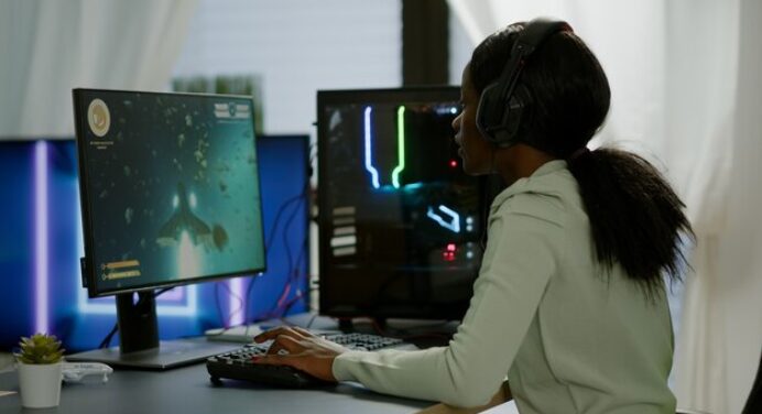 The Different Sides of Computer Game Programming
