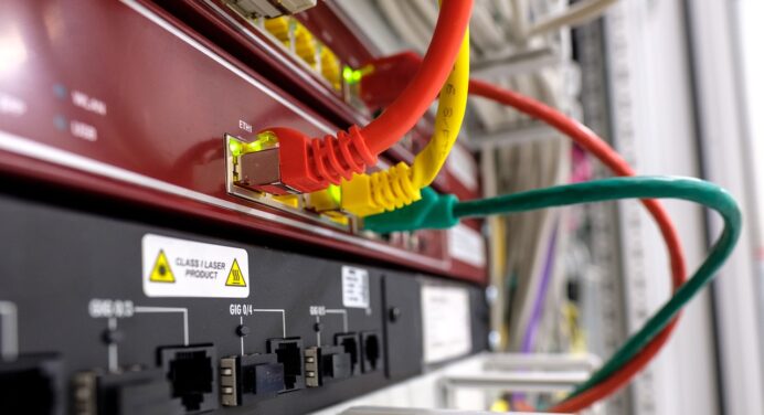 Should I Get Cable Or DSL High Speed Internet?
